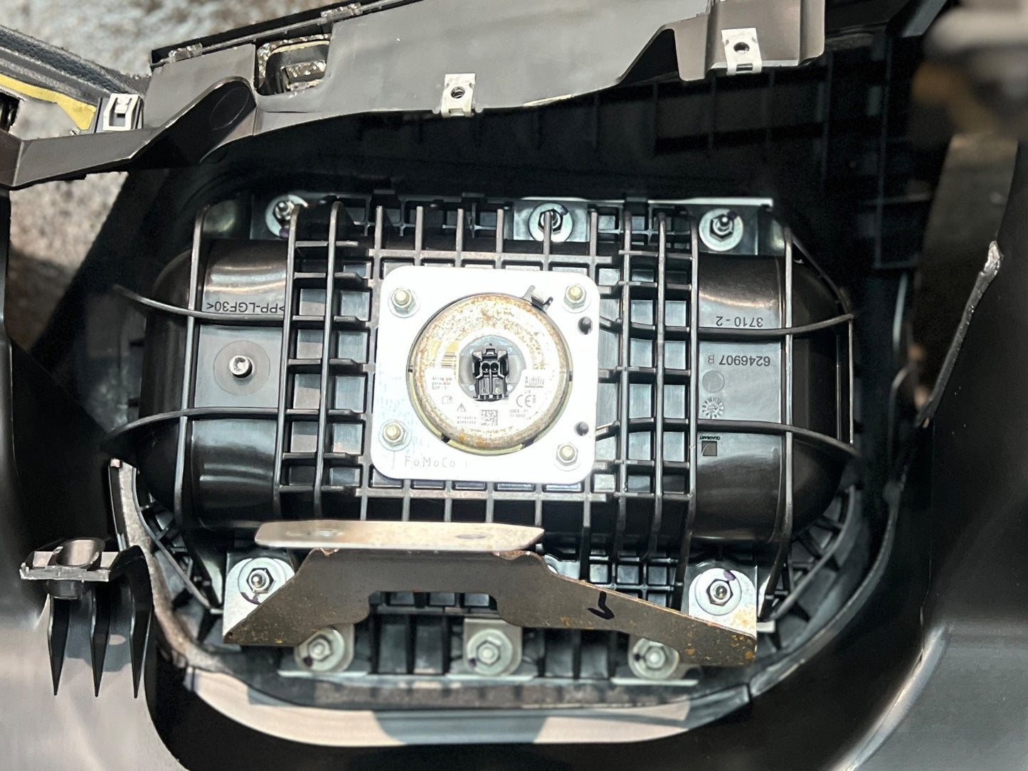 10-16 Ford CMAX COMPLETE DASHBOARD ASSEMBBLY WITH AIRBAG + BOSE AUDIO