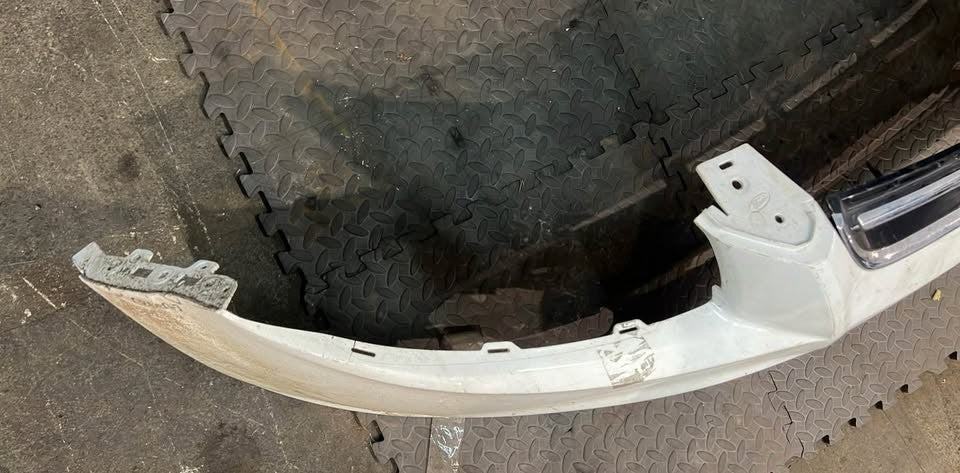 2012 Ford Focus Front Bumper (White)