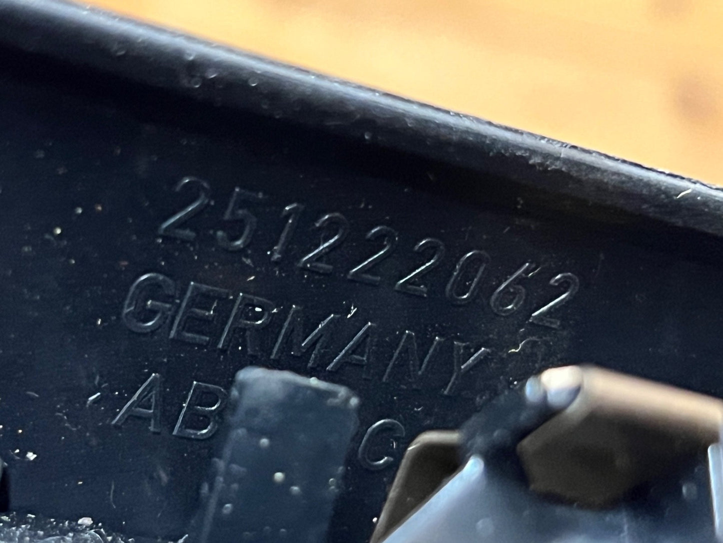 BMW X3 Series E83 LCI Fresh Air Grille Center Dash Dashboard Vent Part 3415965