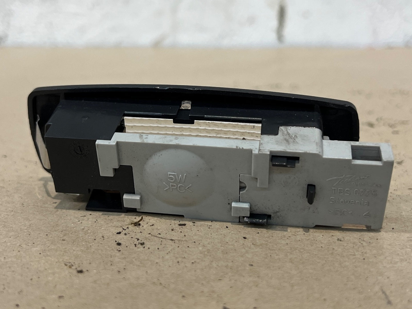 Volkswagen Passat Golf Octavia Scirocco Interior Roof Light BKPanel 5N0947291A