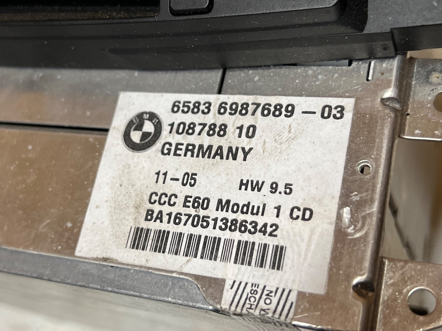 BMW 5 Series E60 E61 CCC CD Professional Navigation System Controller 6987689