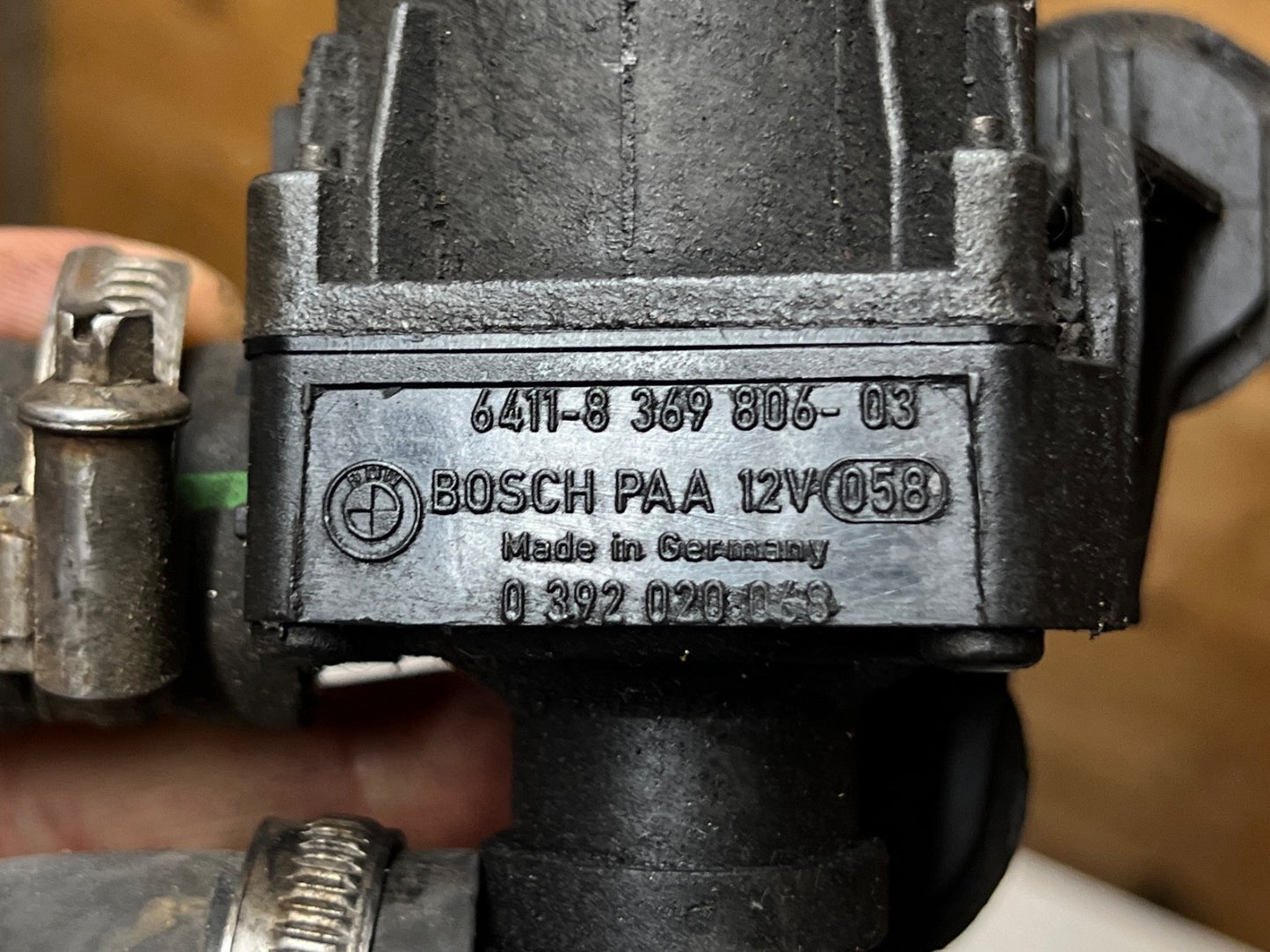 BMW E87 E90 E91 E81 DIESEL WATER PUMP WATER HOSE 6411-8 369806