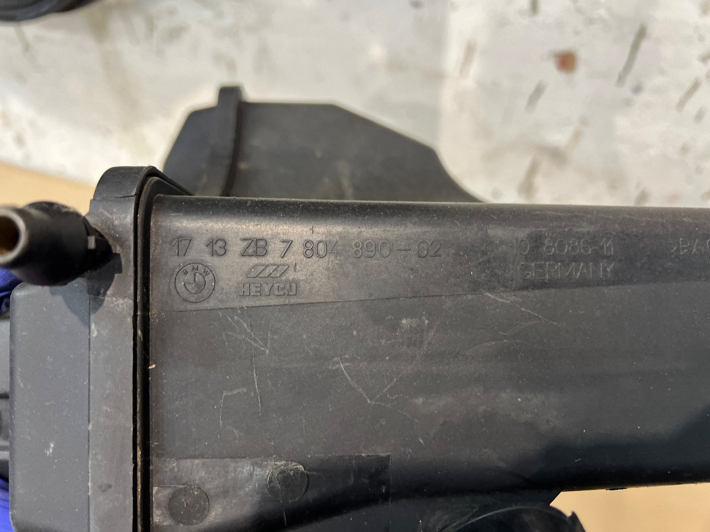 BMW 1 3 5 SERIES ENGINE COOLANT EXPANSION TANK RESERVOIR 7804890 E90 E60 E83 E70