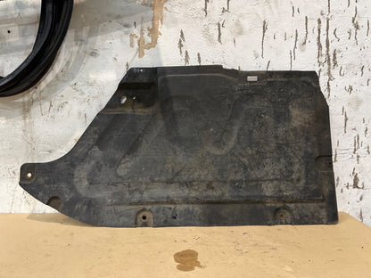 BMW 1 3 series E90 E91 E92 Diesel Gearbox Under Tray Underfloor Panel 7134090