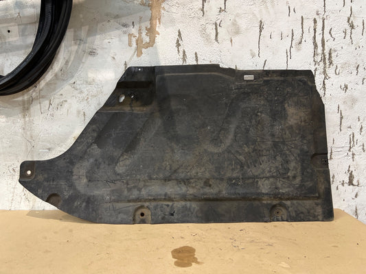 BMW 1 3 series E90 E91 E92 Diesel Gearbox Under Tray Underfloor Panel 7134090