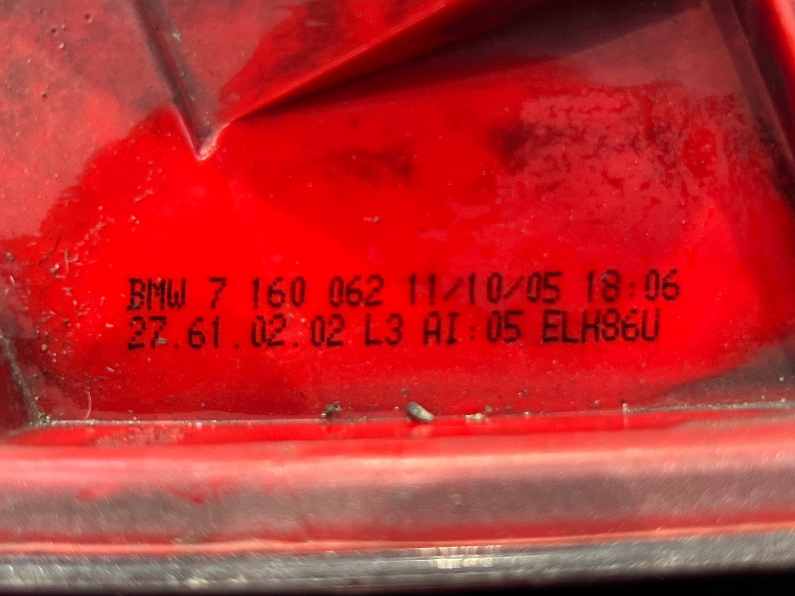 BMW 3 SERIES E91 TOURING 2005-2008 PRE LCI DRIVERS RIGHT REAR TAIL LIGHT 7160062