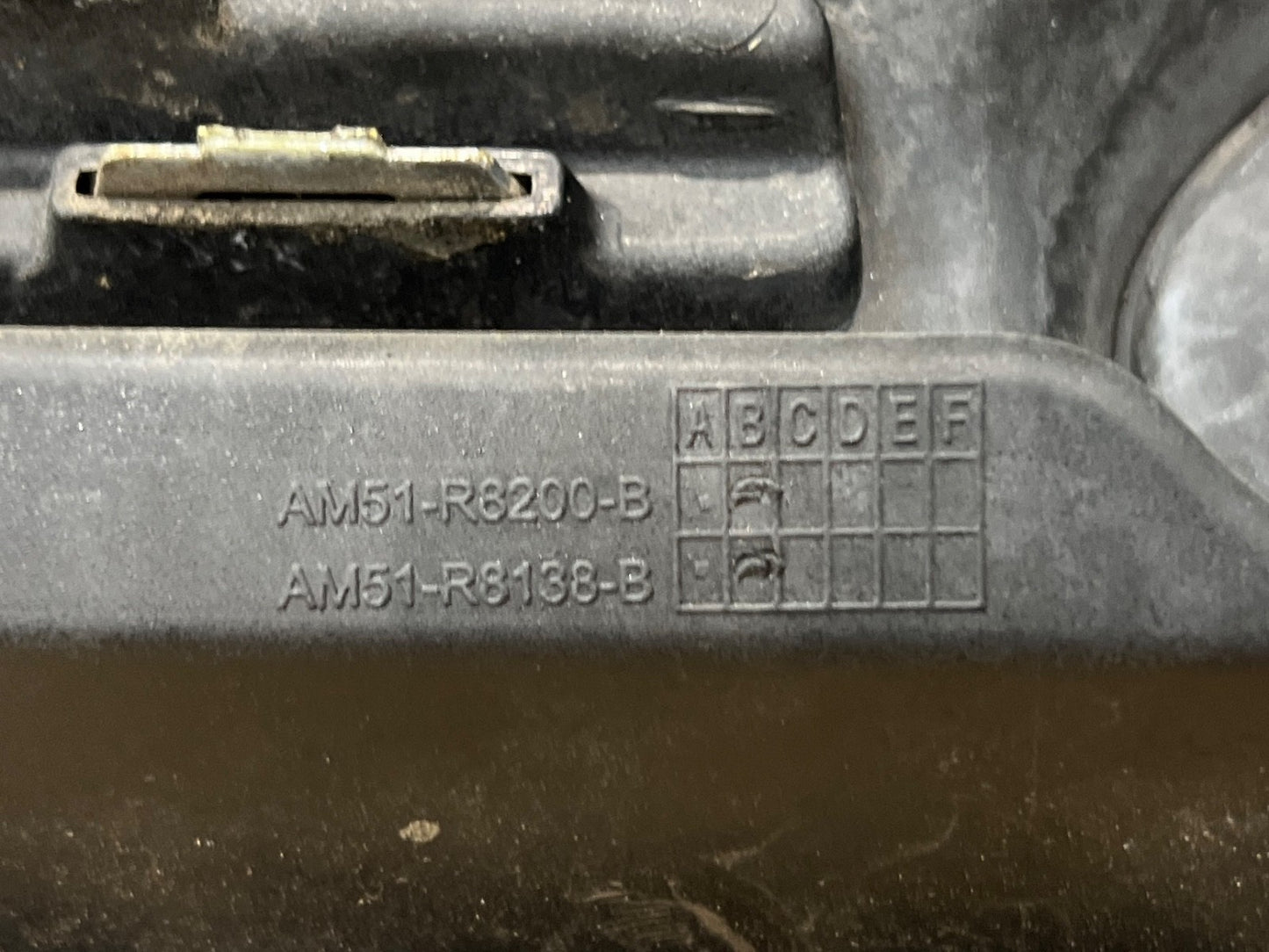 2010-2015 FORD C-MAX FRONT BUMPER GRILL GENUINE AM51-R8200-C