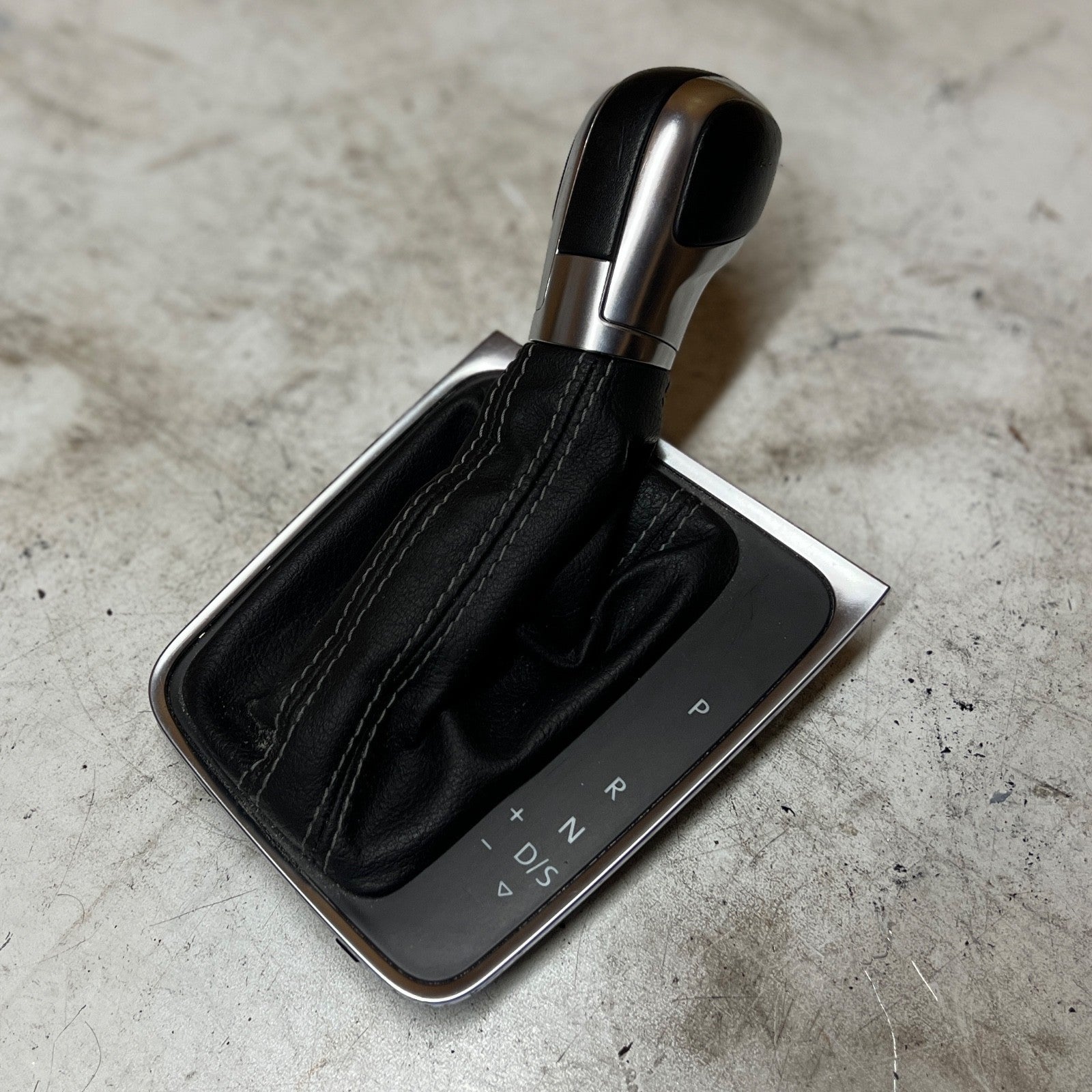 2012-2019 Volkswagen Golf GTD Mk7 Mk7.5 DSG Gear Knob 5G2713203G