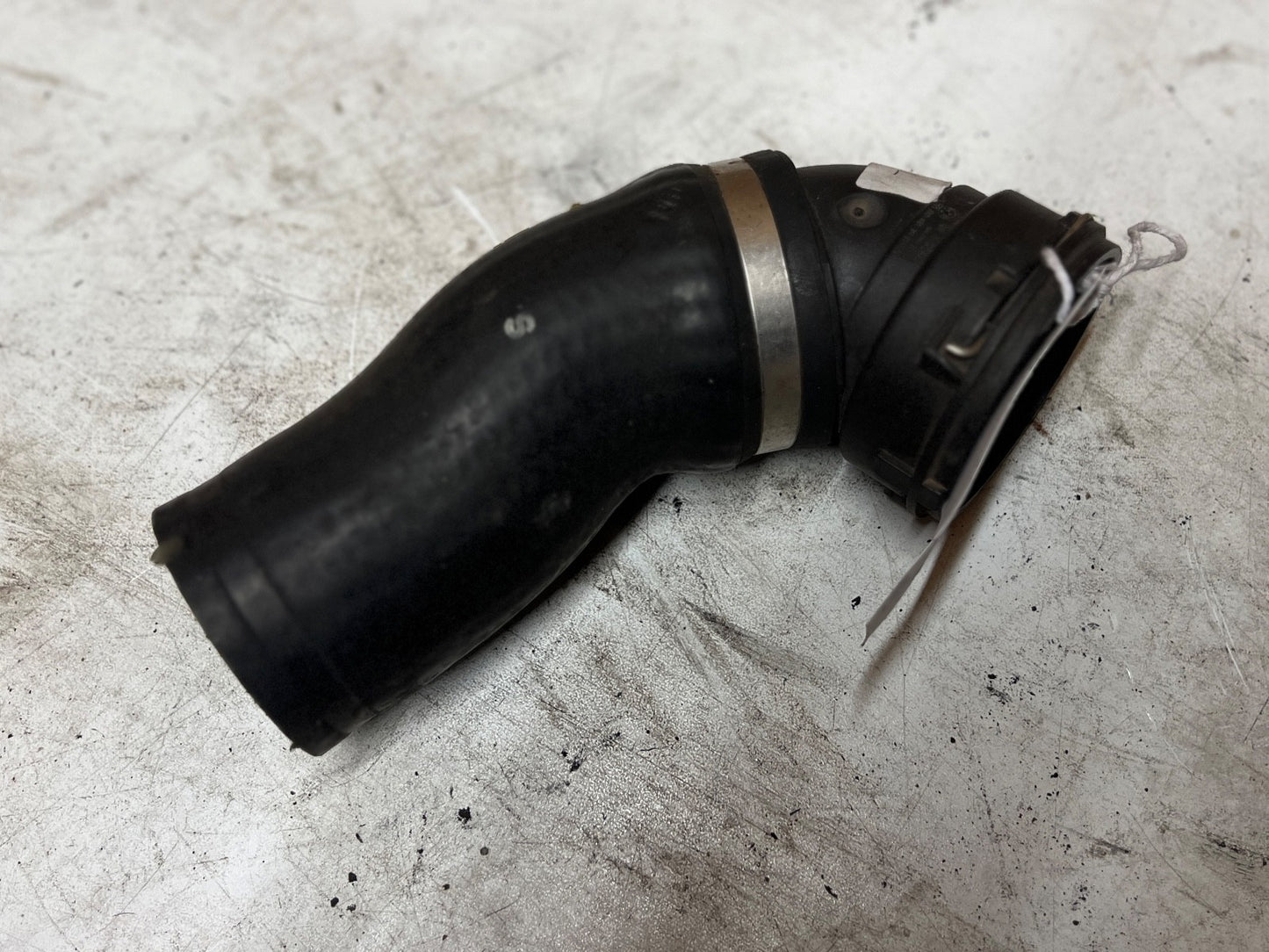 GENUINE BMW 3 Series 5 Series X3 X5 E90 E83 E70 3.0d Diesel Boost Pipe 7789048