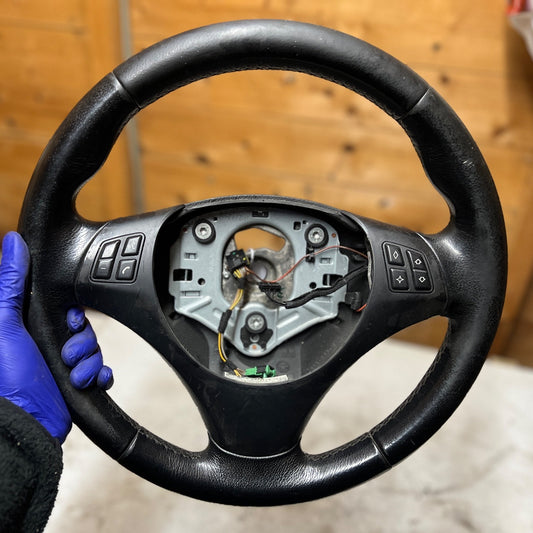 BMW E87 1 Series E90 3 Series M Sport Leather Steering Wheel 3-369-E87-1 6771168