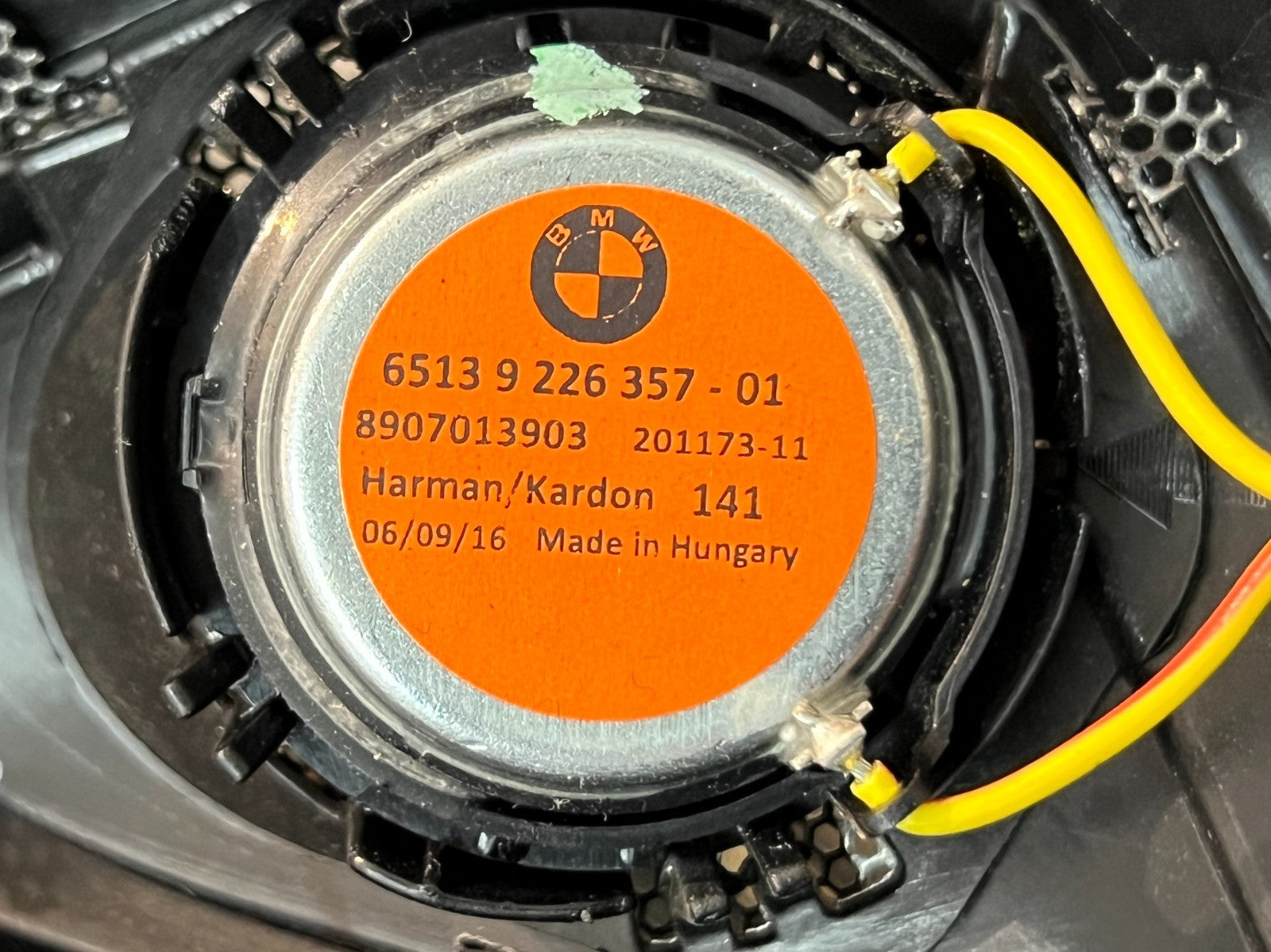 BMW F30/F31 NS Passenger Harman Hardon Window Trim w/ Tweeter 7259383 226357
