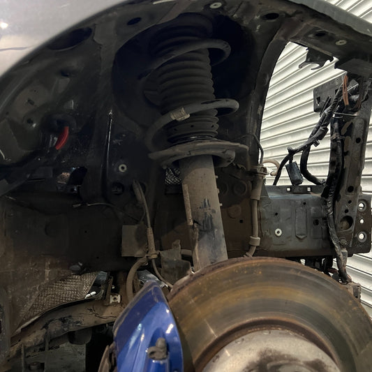 BMW F32 440i Shadow Edition M Sport OS Strut Complete