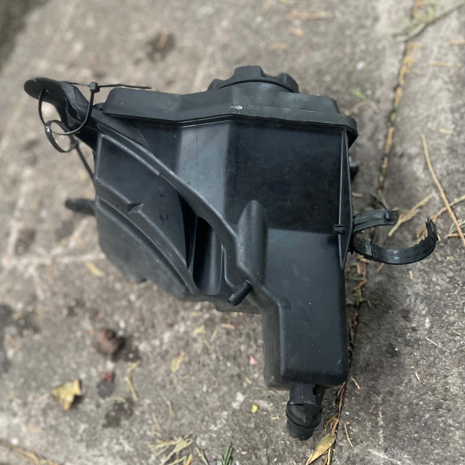 BMW 1 3 5 SERIES ENGINE COOLANT EXPANSION TANK RESERVOIR 7804890 E90 E60 E83 E70