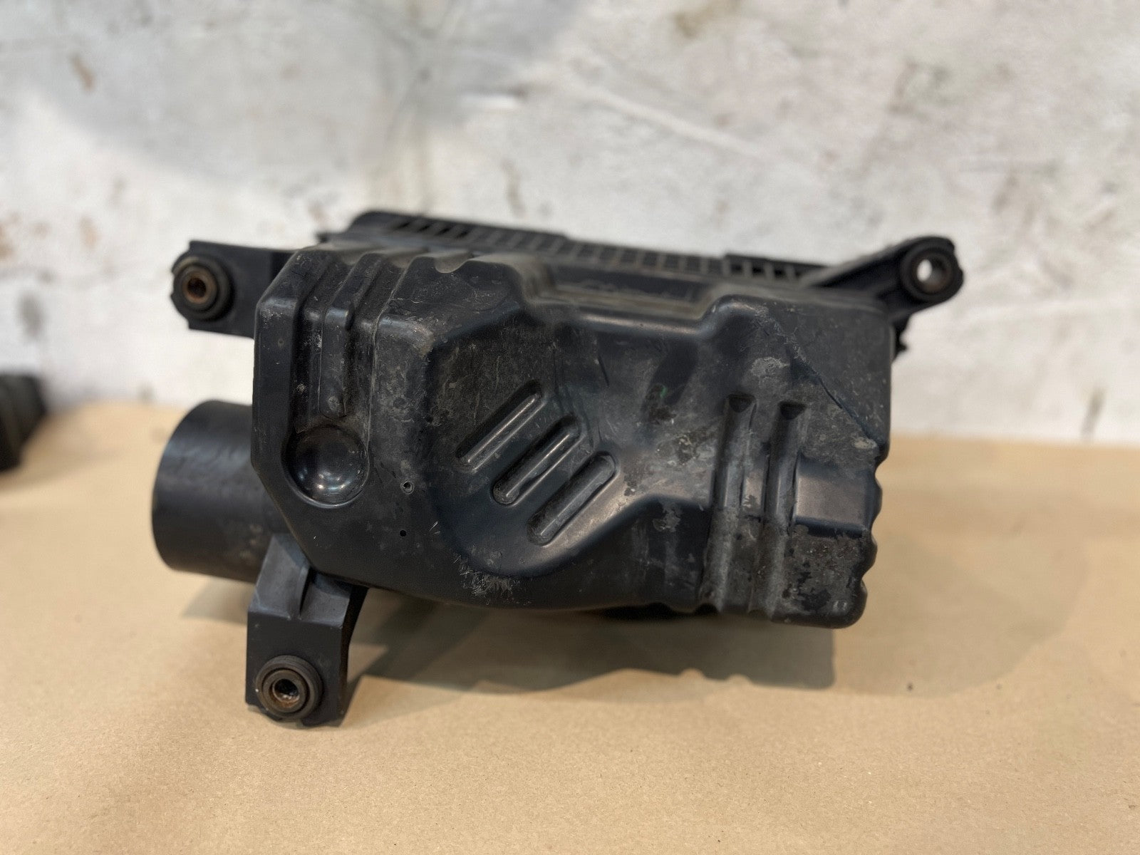 2012-2015 KIA/Hyundai AIRBOX MK2 CRDI 1582CC DIESEL AIR FILTER BOX 28110A5800