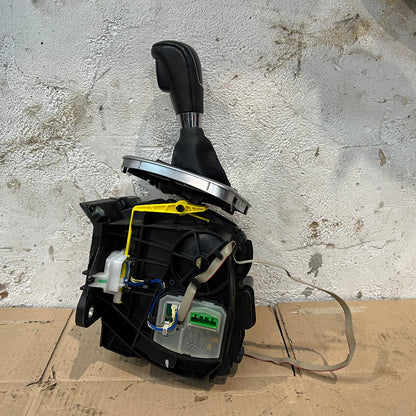 2010-2019 FORD C-MAX AUTOMATIC GEAR SELECTOR SHIFTER AV6P-7C453-BA