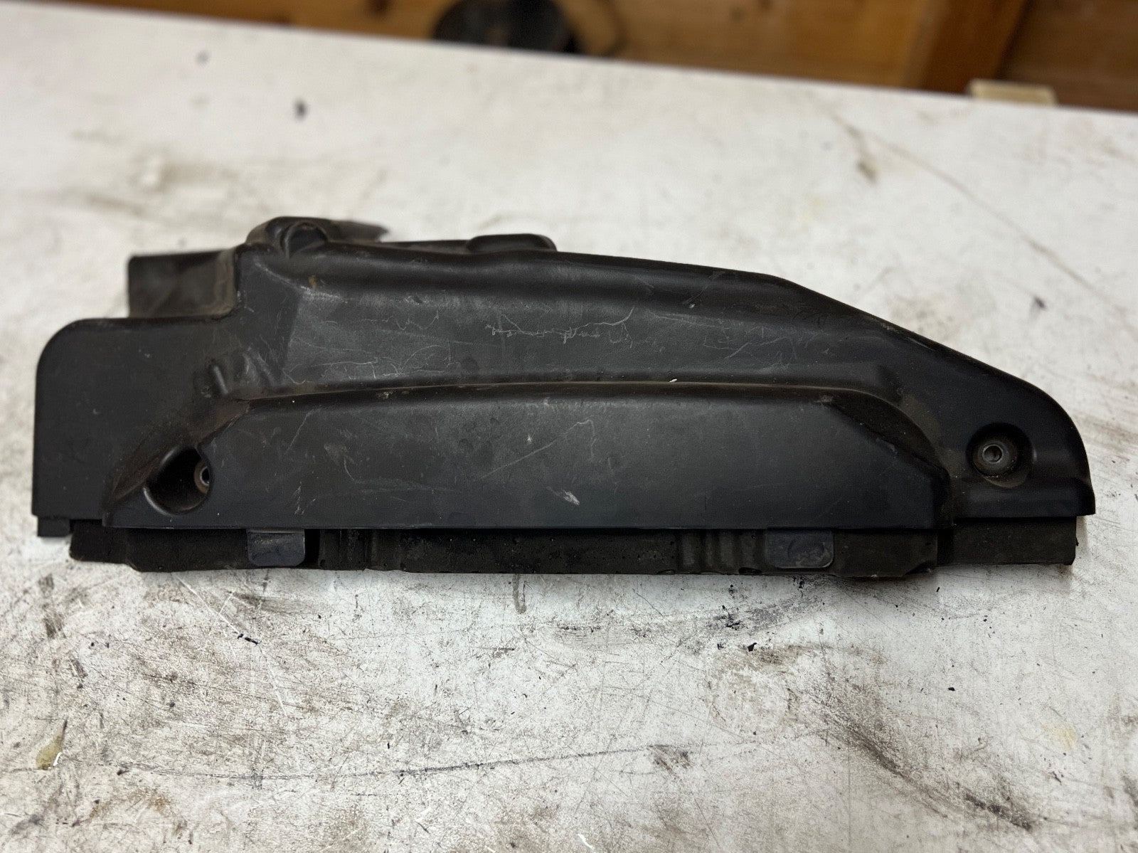 BMW 5 Series E60 E61 2005-2012 M57n Diesel Top Engine Cover Trim 7788918