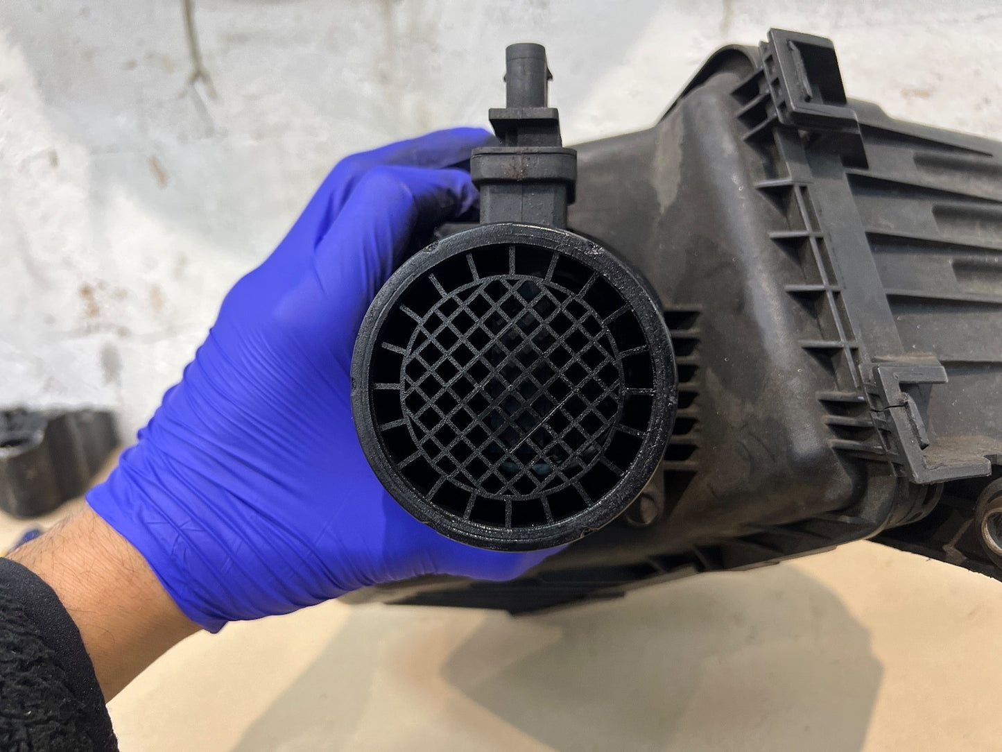 GENUINE 2012-2015 KIA/HYUNDAI DIESEL AIR FLOW METER MAF SENSOR 28164-2A500