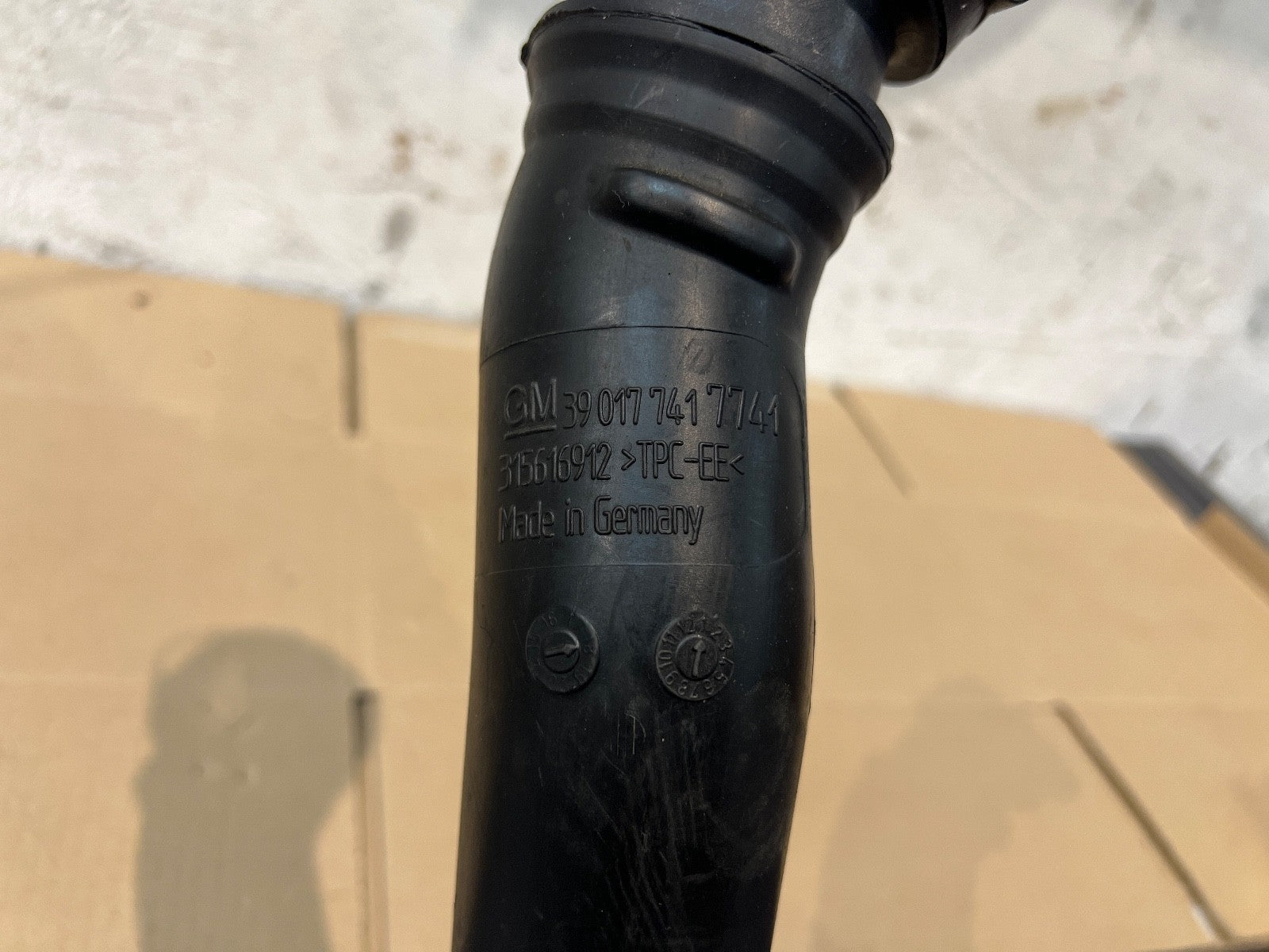 16-21 VAUXHALL ASTRA K MK7 1.6 B16DTH B16DTU INTERCOOLER OUTLET PIPE 39017741