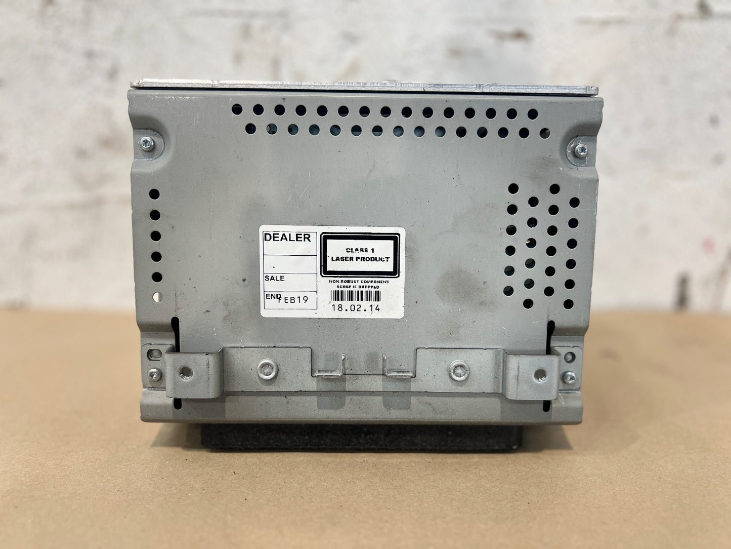 Ford Fiesta Focus MK3 C-MAX DAB Stereo Radio CD Player Head Unit AM5T-18C815-XN