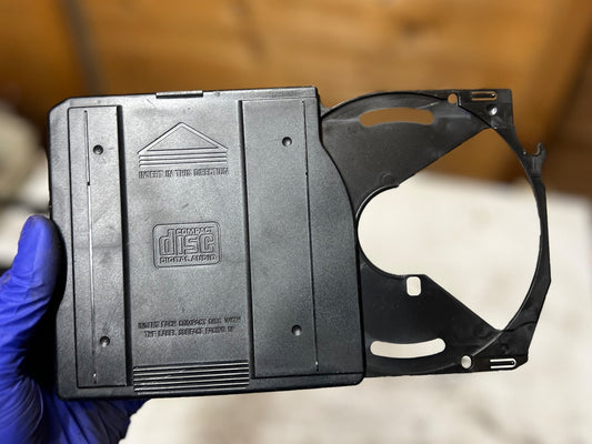 BMW 8364931 E46 E65 E81 E83 E87 E90 6 CD Changer Magazine Cartridge