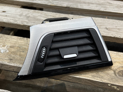 BMW 3 F30 F35 F31 2015 dashboard side air vent grill trim 9231995 LIQ16716