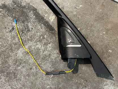 BMW F30/F31 NS Passenger Harman Hardon Window Trim w/ Tweeter 7259383 226357