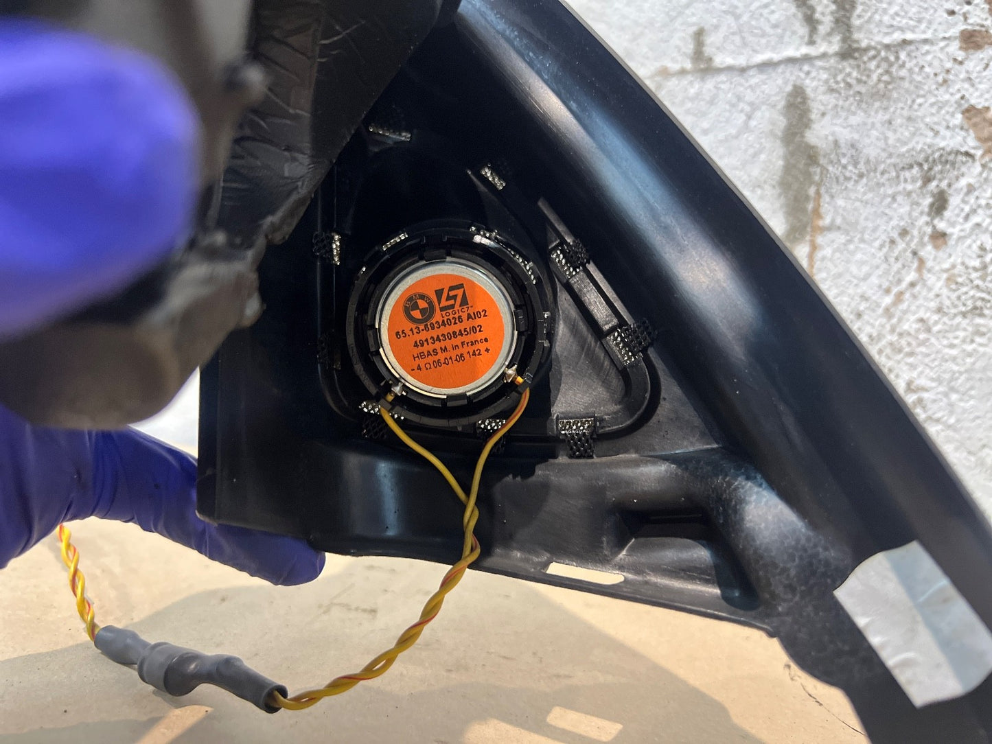 BMW 3 SERIES E90 E91 Window Frame Front Door PAIR Trim & TopHiFi LOGIC7 Tweeters