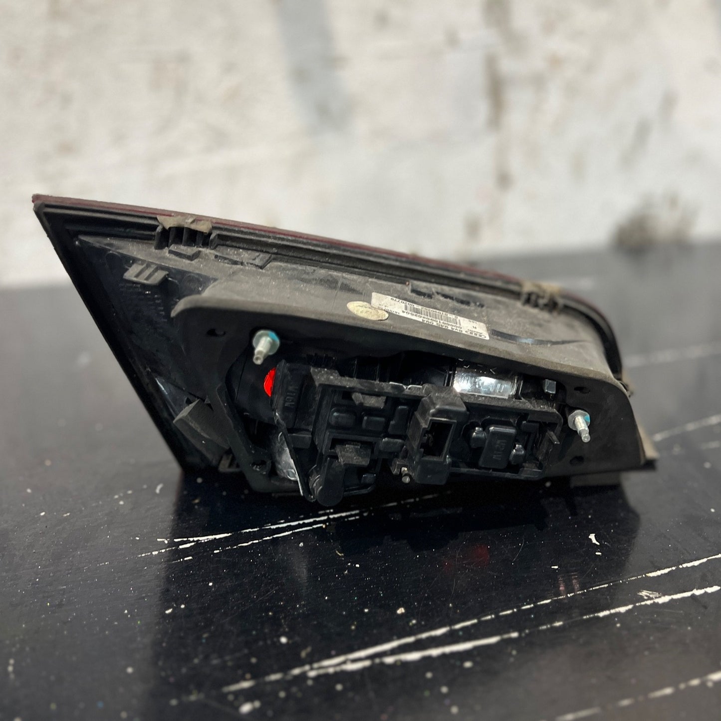 GENUINE AUDI A3 S LINE REAR RIGHT TAIL LIGHT 8V4945094A 2013-2016