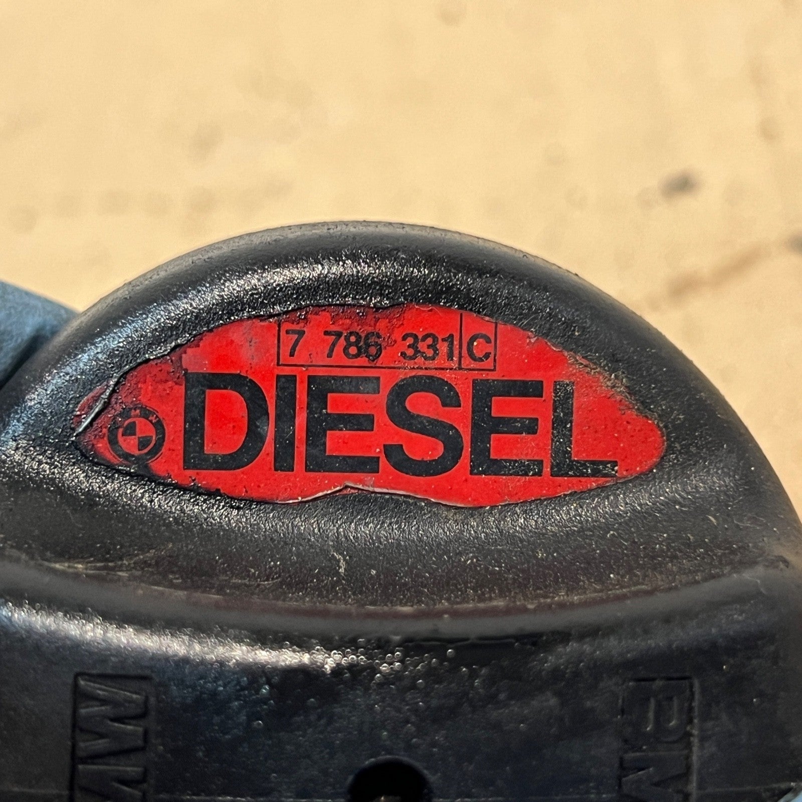 BMW X3 3 5 Series E60 E61 E83 E87 E90 Fuel Tank Filler Cap Cover DIESEL 7786331