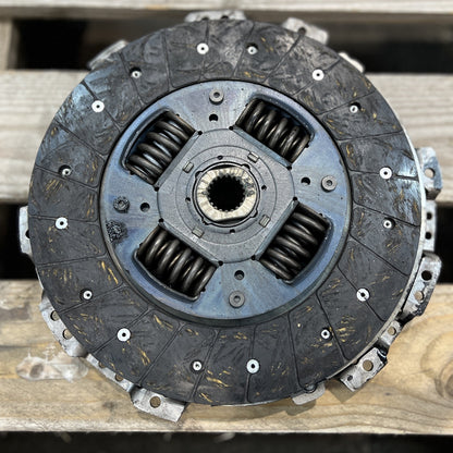 HYUNDAI 1.6 CDTI 2013 CLUTCH KIT SET CY-064 / 20622146 AISIN Used