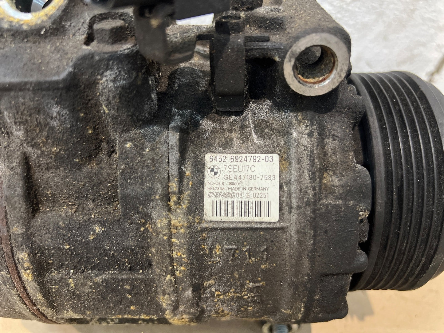 BMW 3 Series E90 E91 E92 E93 Air Con Compressor Pump 6924792 Untested