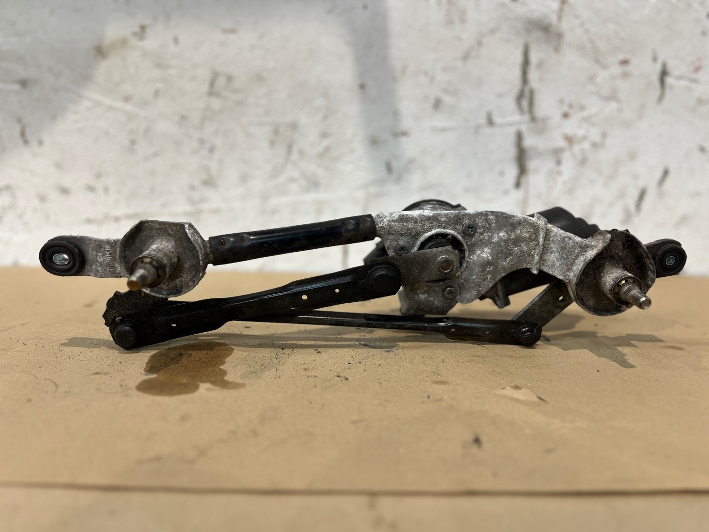 2013-2017 HYUNDAI I30 KIA CRDI MK2 5DR 1.6 FRONT WIPER MOTOR LINKAGE 98100-A5900