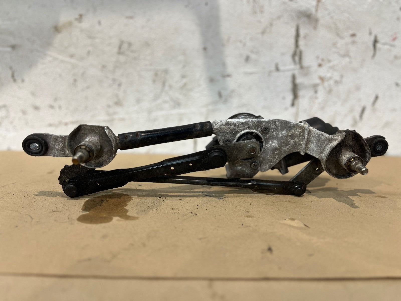 2013-2017 HYUNDAI I30 KIA CRDI MK2 5DR 1.6 FRONT WIPER MOTOR LINKAGE 98100-A5900