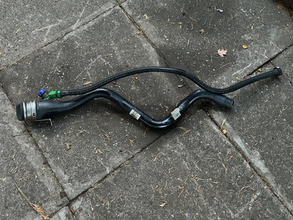 BMW 3 SERIES  2006-2011 DIESEL SALOON ESTATE FUEL FILLER NECK PIPE 6765736