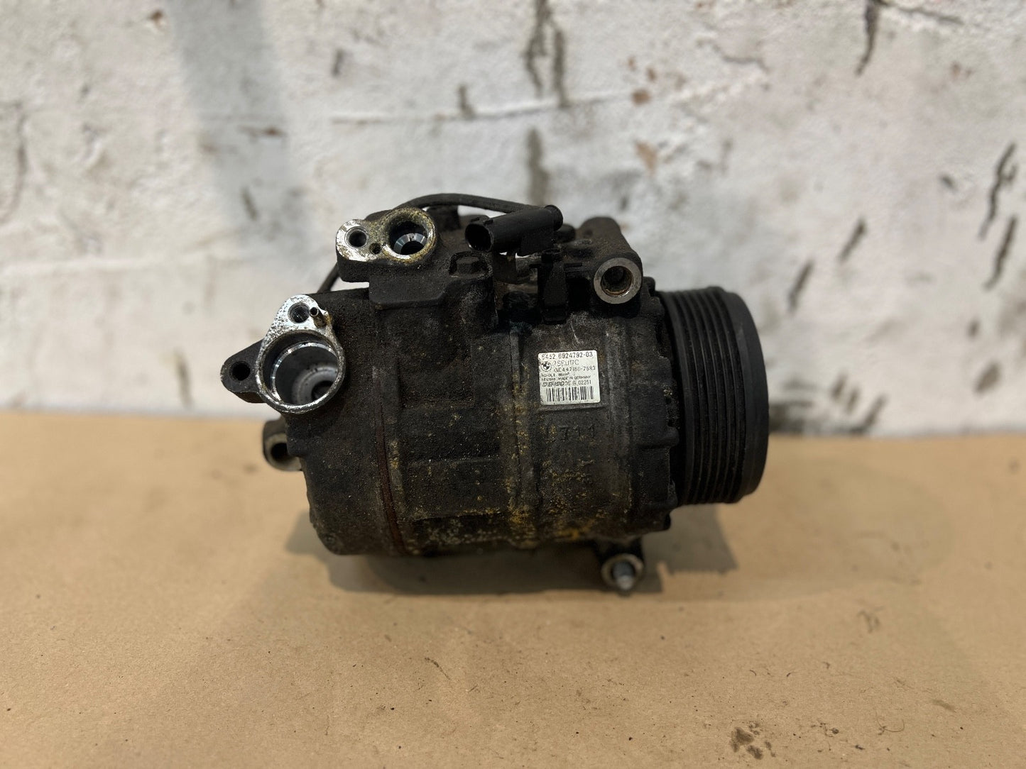 BMW 3 Series E90 E91 E92 E93 Air Con Compressor Pump 6924792 Untested