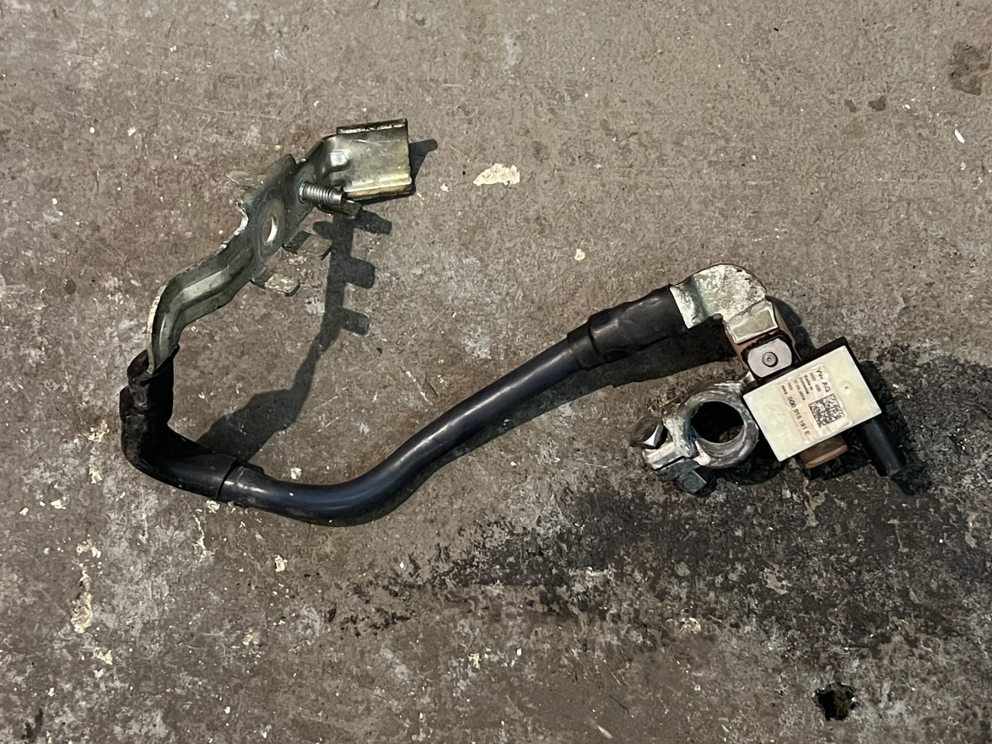 VW AUDI SEAT SKODA Battery Current Sensor 5Q0915181E Used - Fits 2013-2020