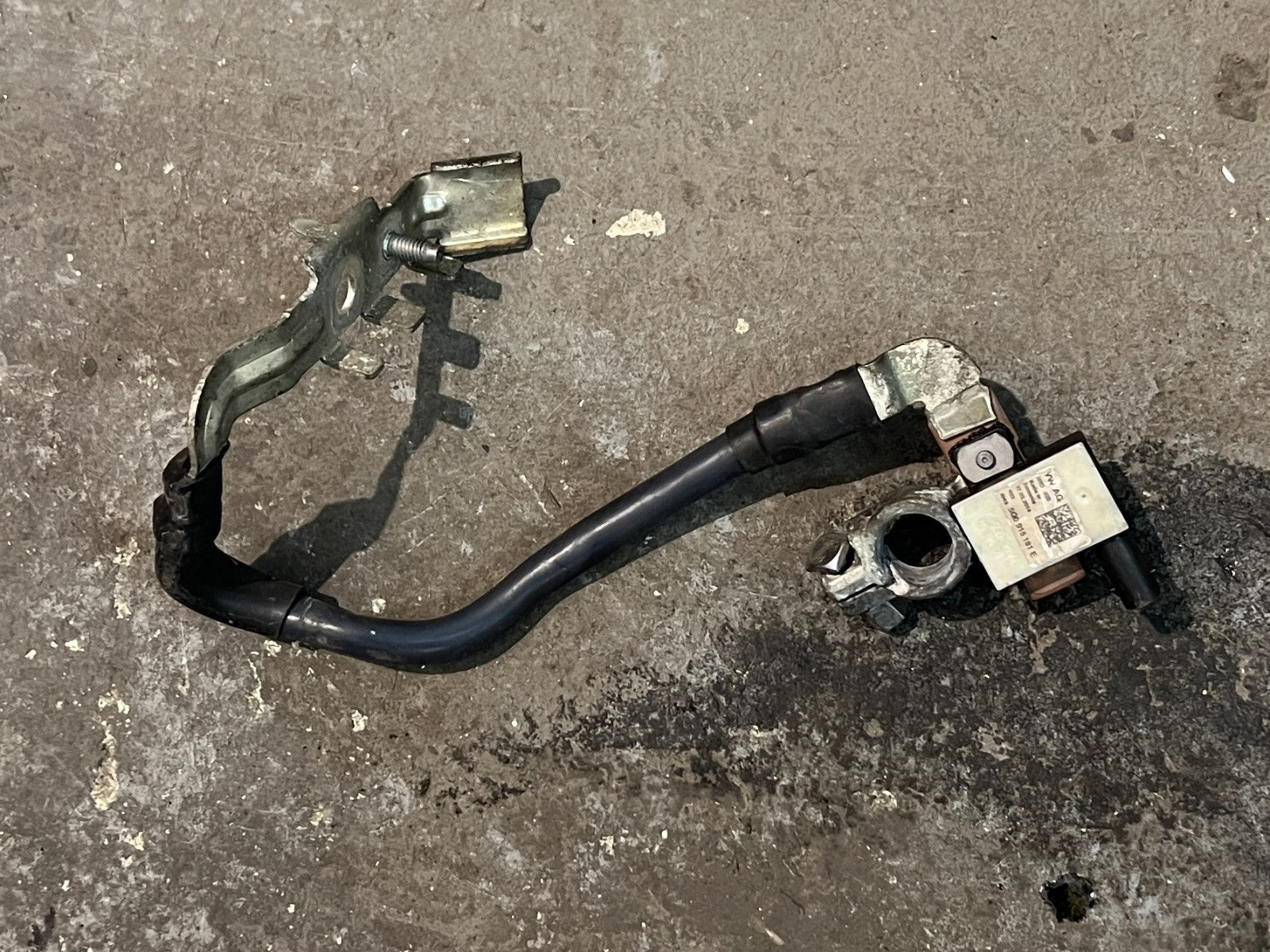 VW AUDI SEAT SKODA Battery Current Sensor 5Q0915181E Used - Fits 2013-2020