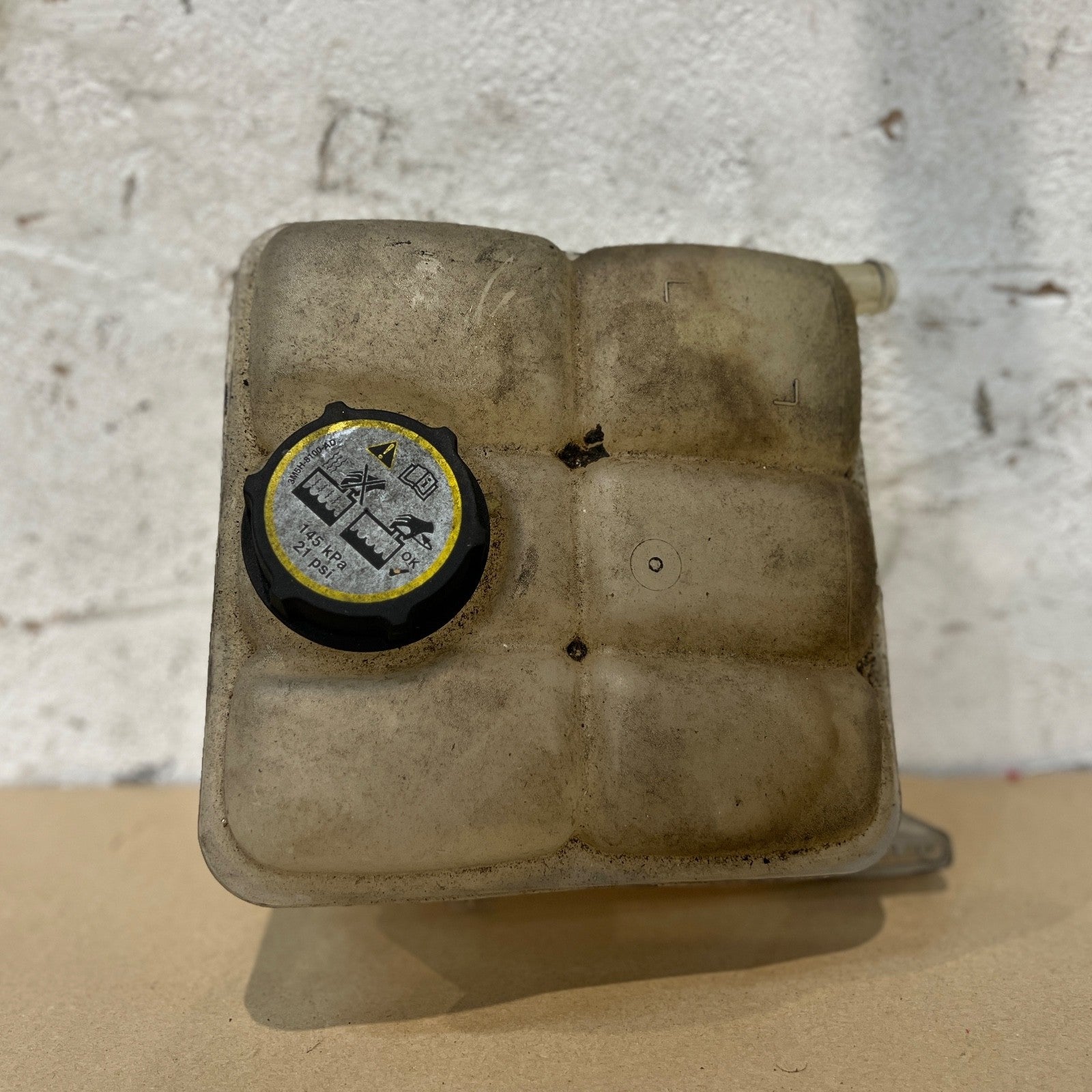 FORD Diesel Focus C-MAX MK2 EXPANSION TANK COOLANT 8V61-8K218-DE TDCI T1DA 10-15