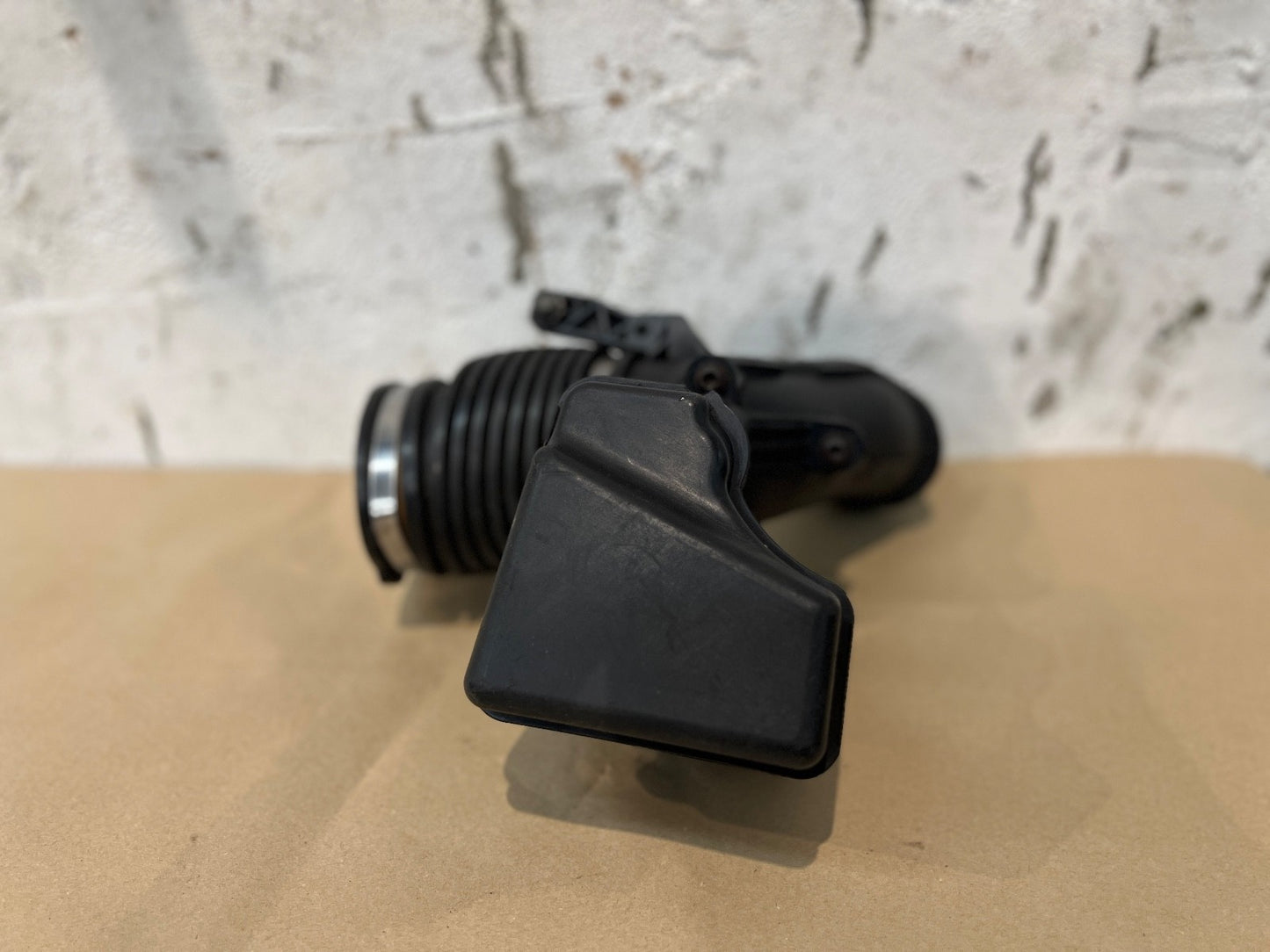 BMW X3 E83 3.0 SD Air Intake Tube 3417630 11564310 Diesel 286bhp 335d m57n2 E90