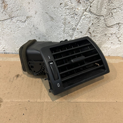 98-06 BMW E46 Coupe Front Right Air Vent Assembly O/S Drivers GENUINE 8361898