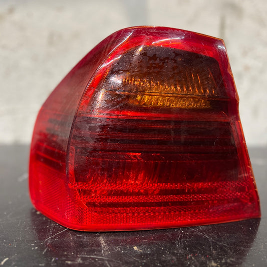 BMW 3 SERIES E90 SALOON NS PASSENGER REAR TAIL LIGHT 6937457 2004-2008 MIX1517-5