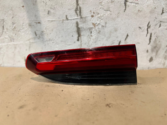 2017-20 BMW X4 REAR INNER TAIL LIGHT LH PASSENGER SIDE 4 DOOR COUPE H7743379709