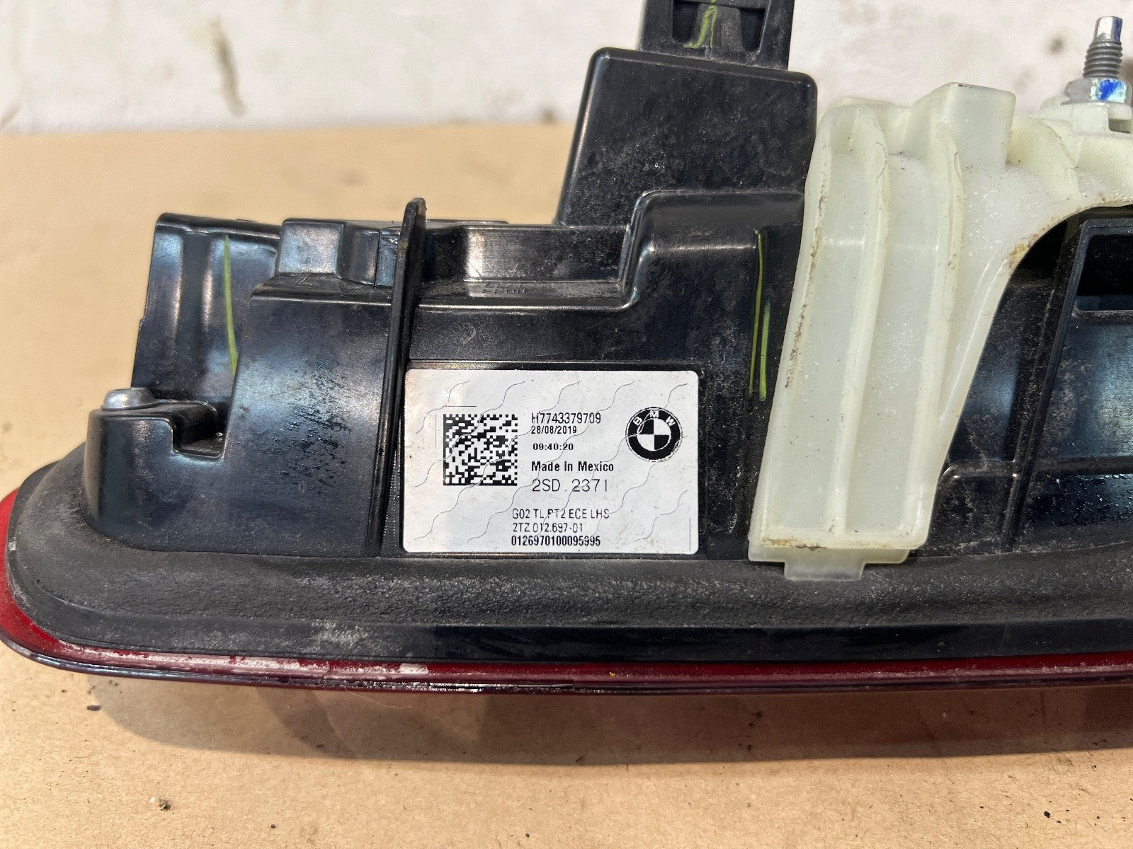 2017-20 BMW X4 REAR INNER TAIL LIGHT LH PASSENGER SIDE 4 DOOR COUPE H7743379709