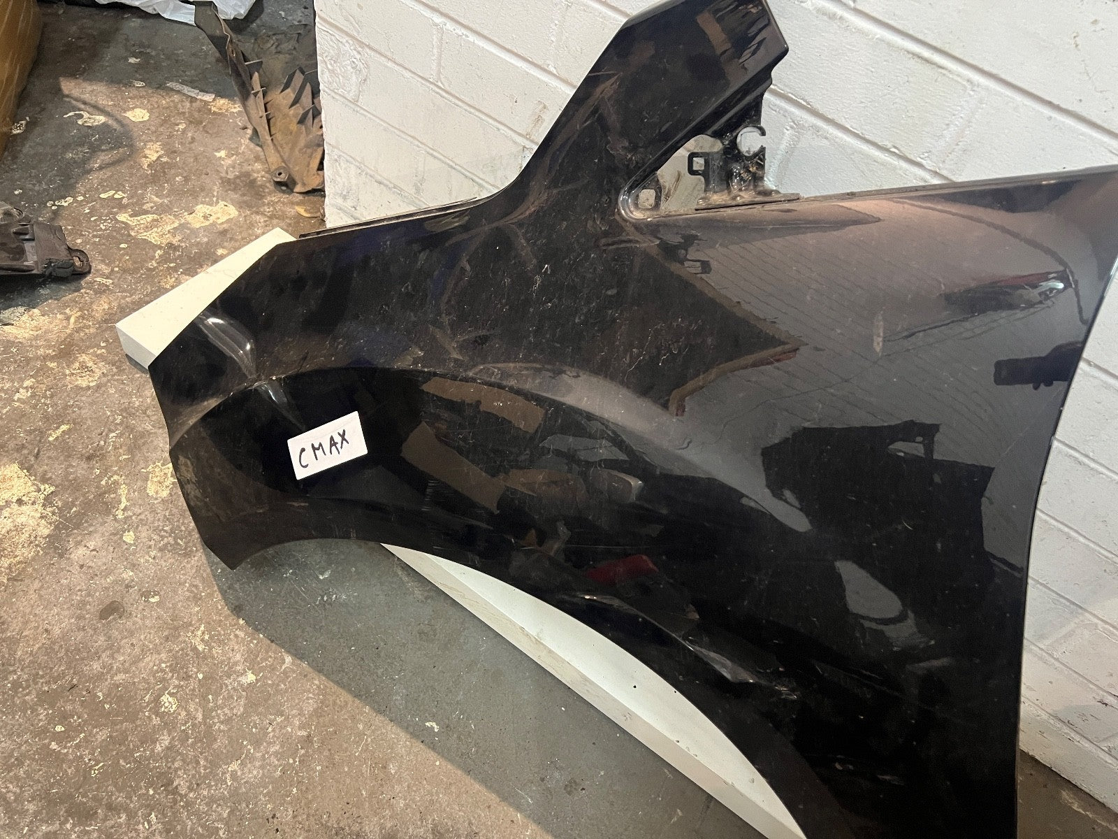 2010-2015 FORD CMAX TITANIUM FRONT WING N/S BLACK NEARSIDE PASSENGER