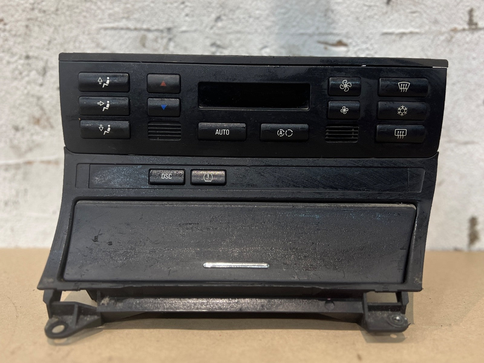 BMW 3 Series E46 M3 16mm Satnav Relocation Panel Center Console Ashtray 7001411