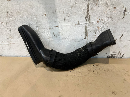 2008-2014 Mercedes W204 Turbocharger Air Intake Pipe Hose Tube Line A6420945597