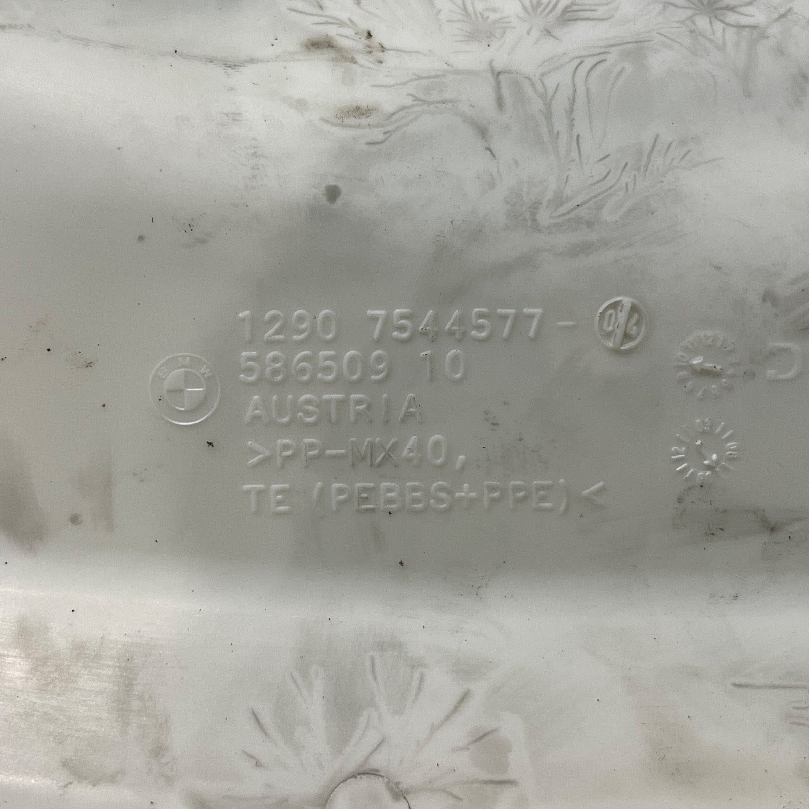 BMW 1 3 SERIES E81 E82 E87 E88 E90 E91 E92 E93 Cover Electronic ECU Box 7544577