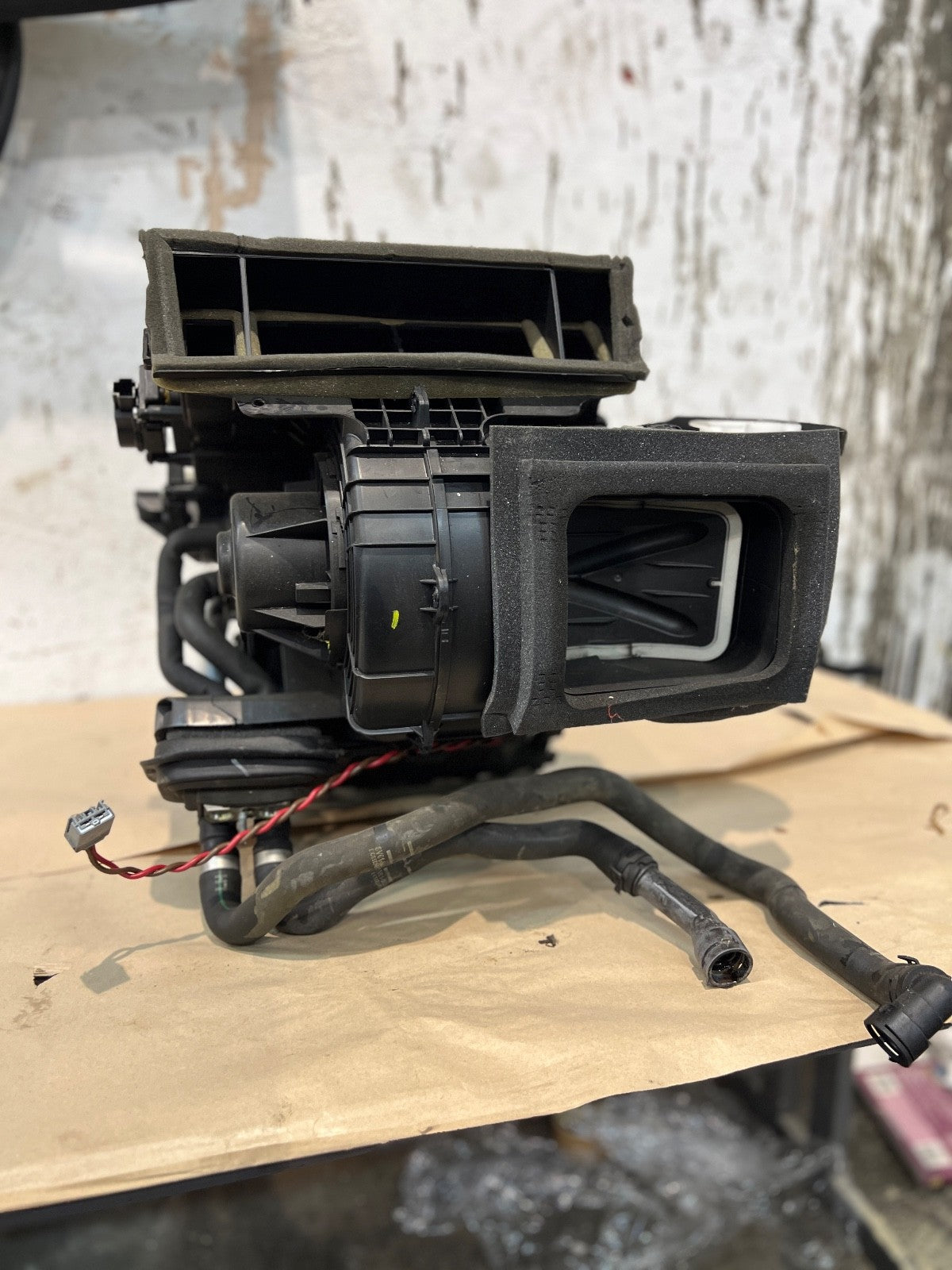 2010-2015 Ford C-Max Blower Housing Heater Matrix Box Heating AV6N-19B555-pn