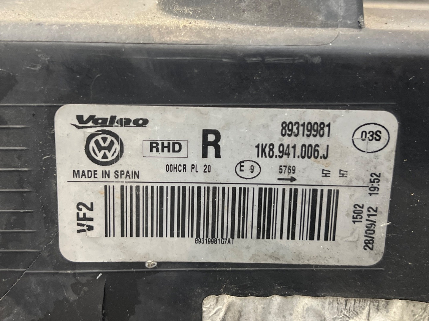 Volkswagen SCIROCCO MK3 08-14 FRONT RIGHT Drivers HEADLIGHT 1K8941006J