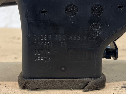 BMW 3 SERIES E90 2005-2013 Right Drivers Front Dash Heater Air Vent 9130466